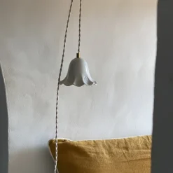 Baladeuse Lili En Porcelaine Biscuit - O 13 Cm