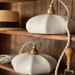 Baladeuse Maria En Porcelaine Emaillee - O 24 Cm