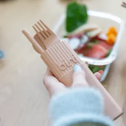 Kit De Couverts Reutilisables Et Nomades En Matiere Biosourcee