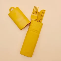 Kit De Couverts Reutilisables Et Nomades En Matiere Biosourcee